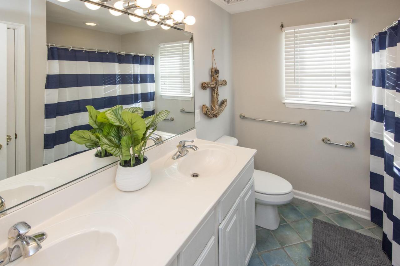 Castaway Villa Virginia Beach Bagian luar foto